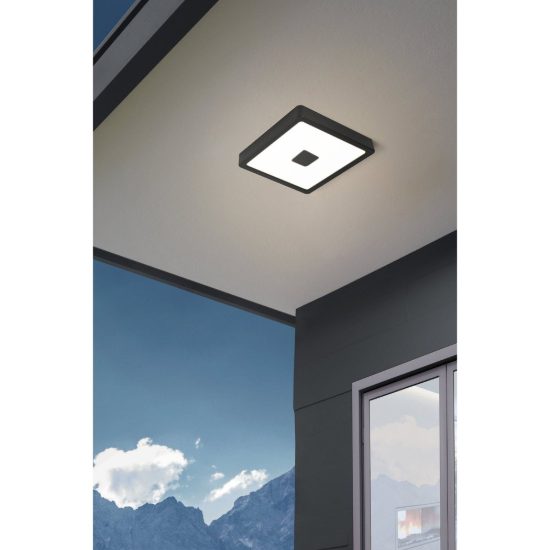 Eglo iphias 2 plafoniera da esterno led 17w 3000k 21cm ip44 moderna quadrata nera