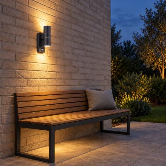 Eglo riga 5 lampada da parete per esterno cilindro antracite led 5,6w 3000k ip44 7cm con sensore di movimento