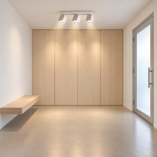 Ideal lux dynamite plafoniera lineare con 3 faretti a sezione quadrata gu10 27,5cm bianca