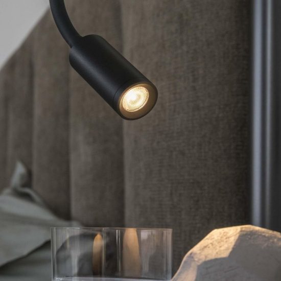 Ideal lux focus-2 applique con faretto a braccio flessibile led 3,5w 3000k per camera da letto cromo