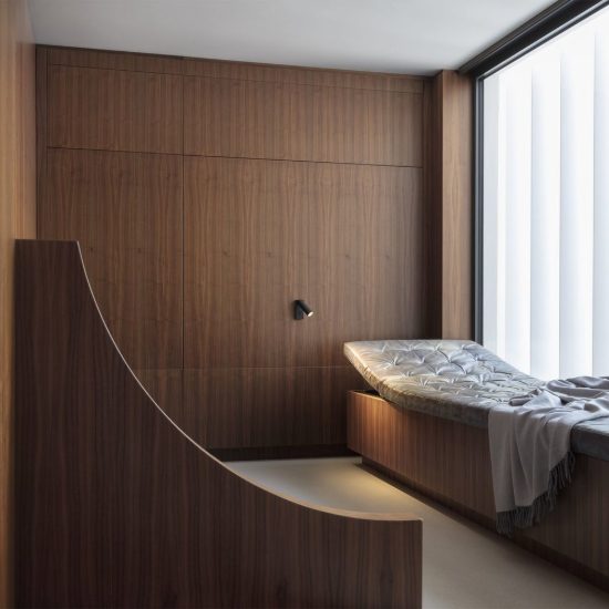 Ideal lux pipe applique con faretto orientabile led 7w 3000k per comodino moderna bianca