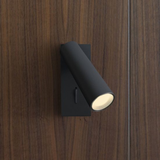 Ideal lux pipe applique con faretto orientabile led 7w 3000k per comodino moderna nera