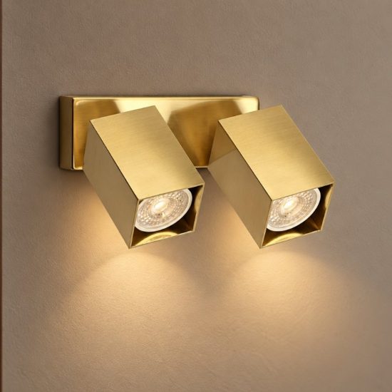 Ideal lux dynamite applique con 2 faretti a sezione quadrata orientabili gu10 per soggiorno ottone