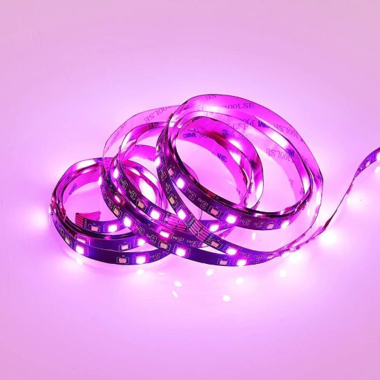Striscia led 10,5w 3000k rgb con telecomando 3m tagliabile nera