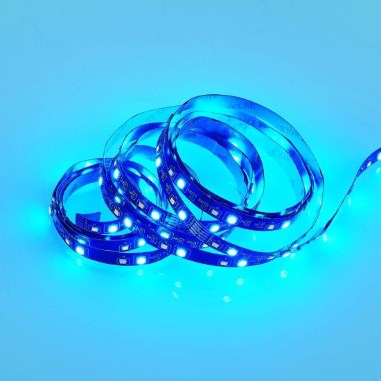 Striscia led 10,5w 3000k rgb con telecomando 3m tagliabile nera