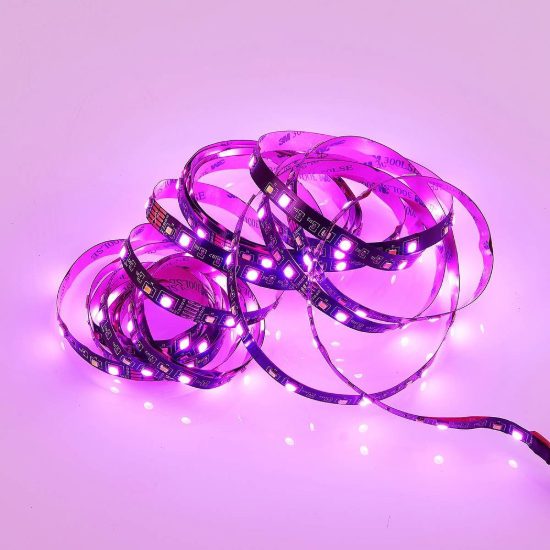 Striscia led 15w 3000k rgb con telecomando 5m tagliabile nera