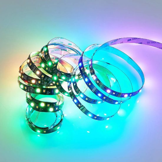 Striscia led 15w 3000k rgb con telecomando controllo del suono 5m tagliabile nera