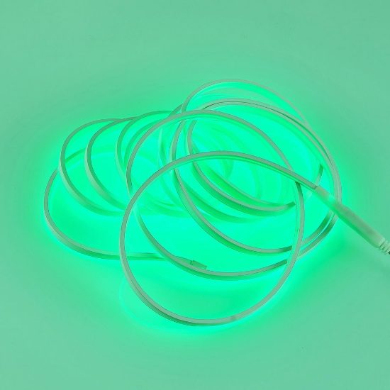Striscia led effetto neon 20w 3000k rgb con telecomando 5m tagliabile bianca