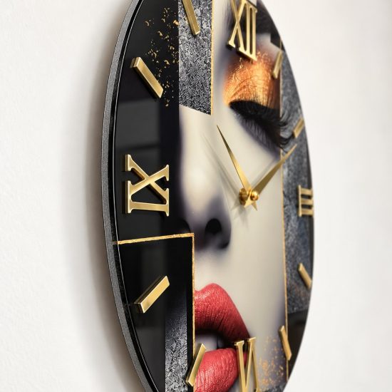 Grande orologio rotondo a parete moderno viso donna numeri romani oro lucido 80cm