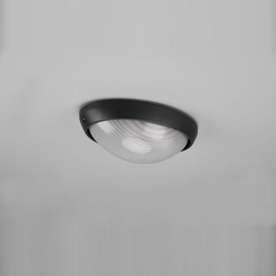 Applique grande da esterno ip44 moderna ovale nera con vetro satinato
