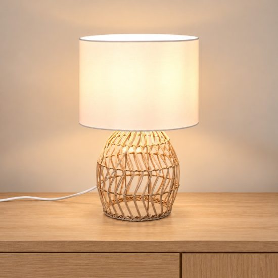 Lampada da tavolo per soggiorno moderna in rattan naturale con paralume bianco