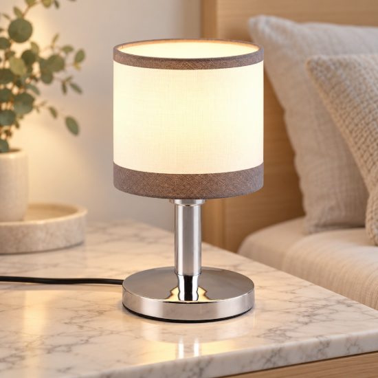 Abat-jour touch per comodino moderno cromo con paralume in tessuto bianco grigio