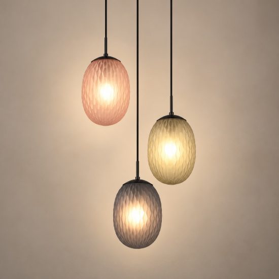 Lampadario a sospensione 3 luci per sala da pranzo moderno nero con vetri lavorati multicolore