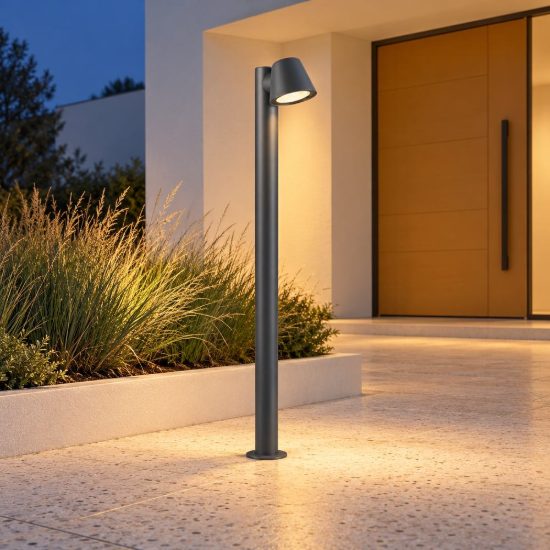 Lampione da giardino paletto ip44 moderno antracite con vetro trasparente