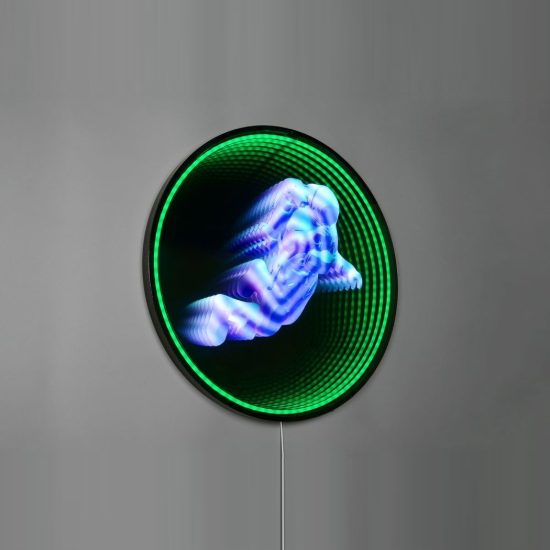 Applique led 7w 6500k rgb con telecomando per cameretta con astronauta effetto infinito nera