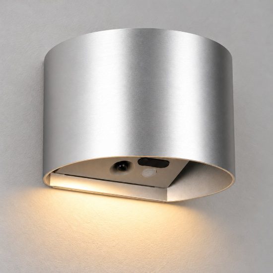 Applique da esterno ricaricabile led 2w 3000k con sensore di movimento ip44 stondata titanio