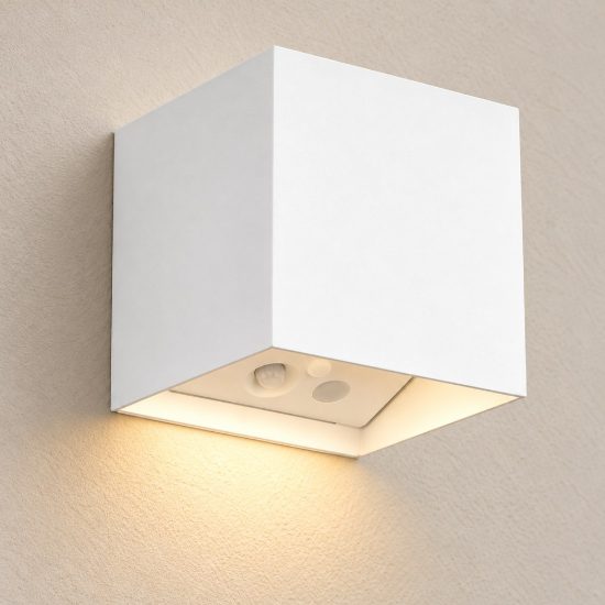 Applique da esterno ricaricabile led 2w 3000k con sensore di movimento ip44 quadrata bianca