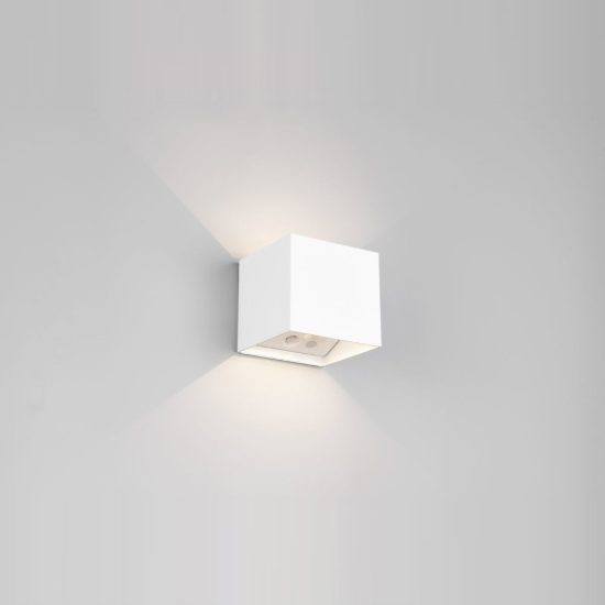 Applique da esterno ricaricabile led 2w 3000k con sensore di movimento ip44 quadrata bianca