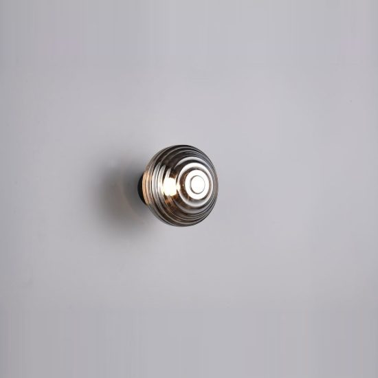 Applique per salotto ricaricabile led 1,5w 3000k touch moderna nera con vetro fume