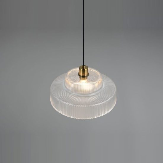 Lampadario a sospensione per sala da pranzo in vetro rigato trasparente con montatura ottone satinato