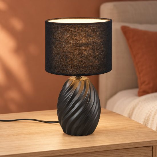 Abat-jour per comodino in ceramica nera a onde con paralume in tessuto nero