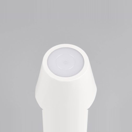 Lampada da tavolino ricaricabile da esterno led 1,6w cct 2700k 6500k touch ip44 moderna bianca