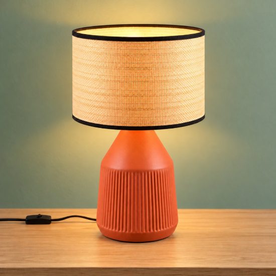 Lampada da tavolo per soggiorno in ceramica terracotta con paralume in carta naturale