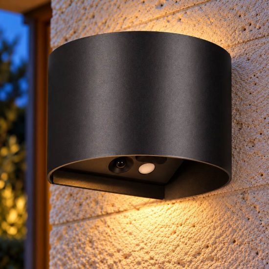 Applique da esterno ricaricabile led 2w 3000k con sensore di movimento ip44 stondata nera