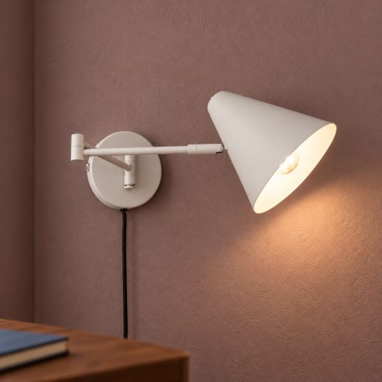 Applique per comodino camera da letto a braccio grigio caldo con paralume a cono interruttore