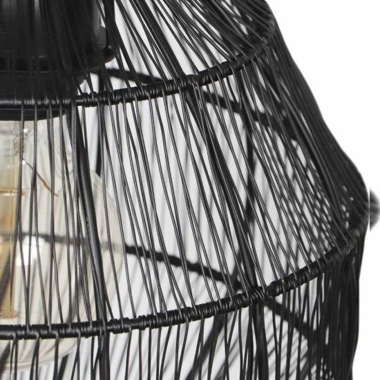 Lampadario a sospensione per sala da pranzo nero con diffusore basso in rete metallica nera