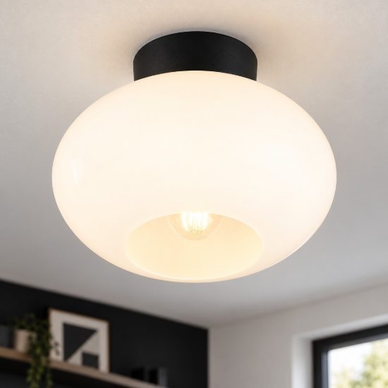 Plafoniera moderna in vetro opale bianco con montatura nera