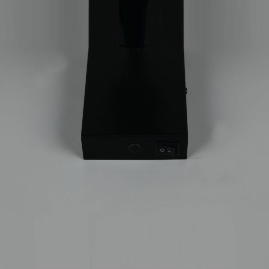 Applique per comodino camera da letto nera con cilindro rigato interruttore