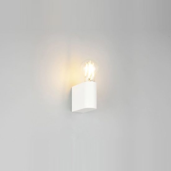 Applique per bagno ip44 moderna bianca dal design minimale