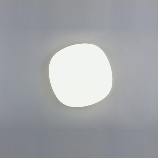 Plafoniera led 24w 4000k moderna bianca a forma di sasso con diffusore satinato
