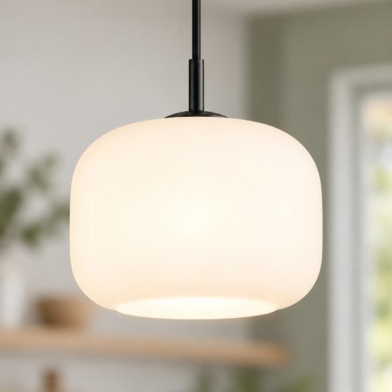 Lampada a sospensione per sala da pranzo moderna in vetro bianco con montatura nera