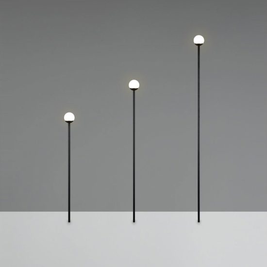 Set 3 lampioni da giardino led 4,5w 3000k con picchetto ip44 regolabili in altezza neri bianchi