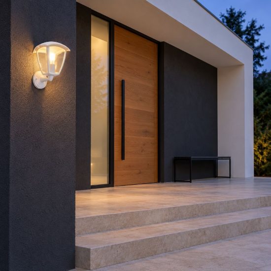 Applique da esterno ip44 moderna bianca con vetro trasparente rivolta verso l'alto