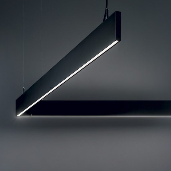 Ideal lux steel lampadario lineare biemissione fascio largo led 32w 3000k 120cm nero