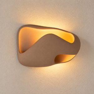 Applique scultorea larga per salotto moderna tortora