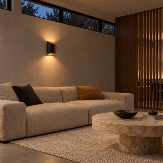 Applique curva per soggiorno contemporanea nero oro