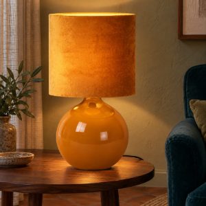 Lampada da tavolo a cilindro per salotto contemporanea giallo ocra