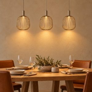 Lampadario a sospensione con 3 pendenti lineare per salotto moderno tortora