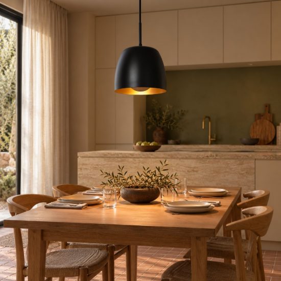 Lampadario a sospensione a campana per cucina contemporaneo nero oro
