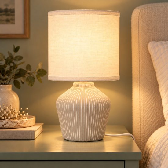 Abat-jour a vaso per comodino contemporaneo crema bianco