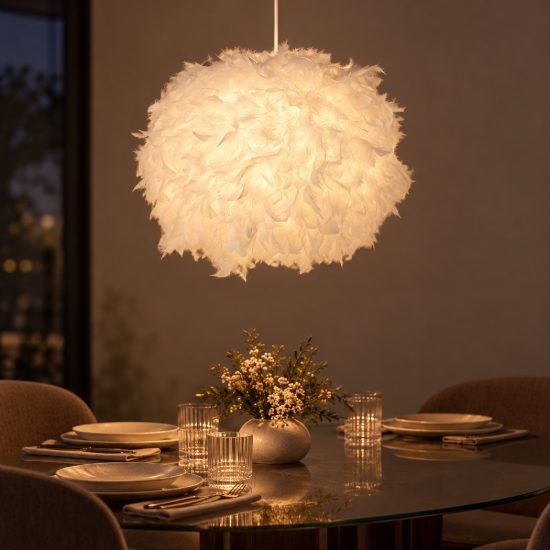 Lampadario a sospensione a sfera per salotto moderno bianco in piume