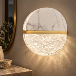 Applique da parete con sfera led 7w 2700k dimmerabile per soggiorno bianco, oro ottone e nero