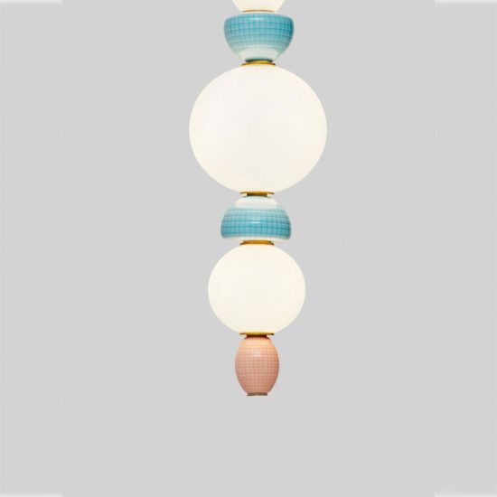 Lampada a sospensione con sfere led 27w 3000k per cucina contemporanea multicolore e oro