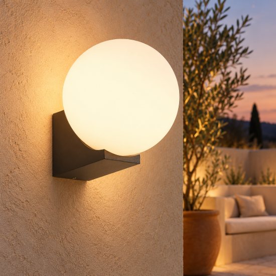 Applique da esterno moderna nera ip54 sfera vetro opaco