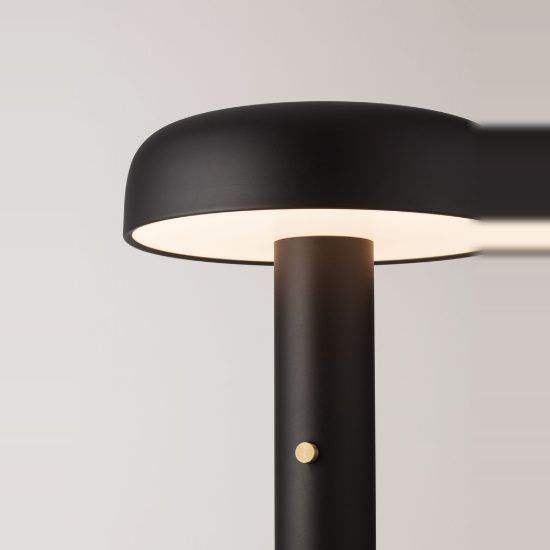 Lampada da terra con testa a disco led 28w 3000k dimmerabile per soggiorno moderna nera sabbiata