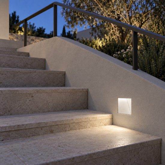 Gea luce gfa1570 segnapasso da incasso a parete per interni led 3w 3000k moderno quadrato bianco